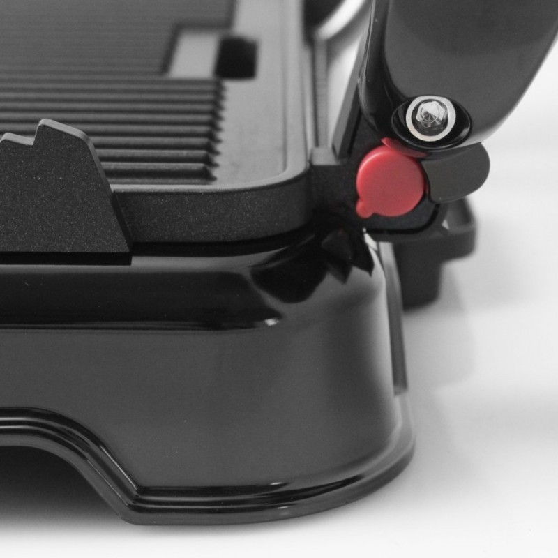 Grill electric, Rohnson R2344, 2200W, placi antiaderente 30 x 26 cm, termostat reglabil 3 niveluri, posibilitate deschidere la 180°, maner termoizolant , tava de scurgere detasabila . Grill electric, Rohnson R2344, 2200W, placi antiaderente 30 x 26 cm, termostat reglabil 3 niveluri, posibilitate deschidere la 180°, maner termoizolant , tava de scurgere detasabila .