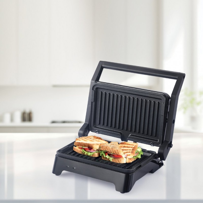 Sandwich maker Rohnson R2767, 23x14.5 cm, 800W,placi detasabile magnetice , tava colectare grasime ,deschidere 180°,suprafata antiaderenta Sandwich maker Rohnson R2767, 23x14.5 cm, 800W,placi detasabile magnetice , tava colectare grasime ,deschidere 180°,suprafata antiaderenta